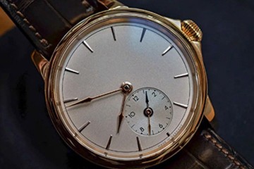 万国石英手表不走了