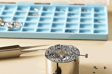 万国不动维修电话